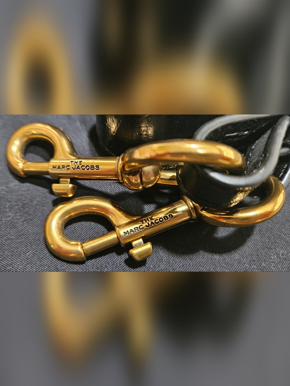 MARC JACOBS Quilted Softshot (Black/Gold) Camera Bag Charm Chain Crossbody Strap - Picture 5 of 16